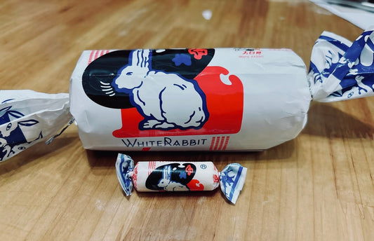 White Rabbit Toffees (8 small candies) 39g