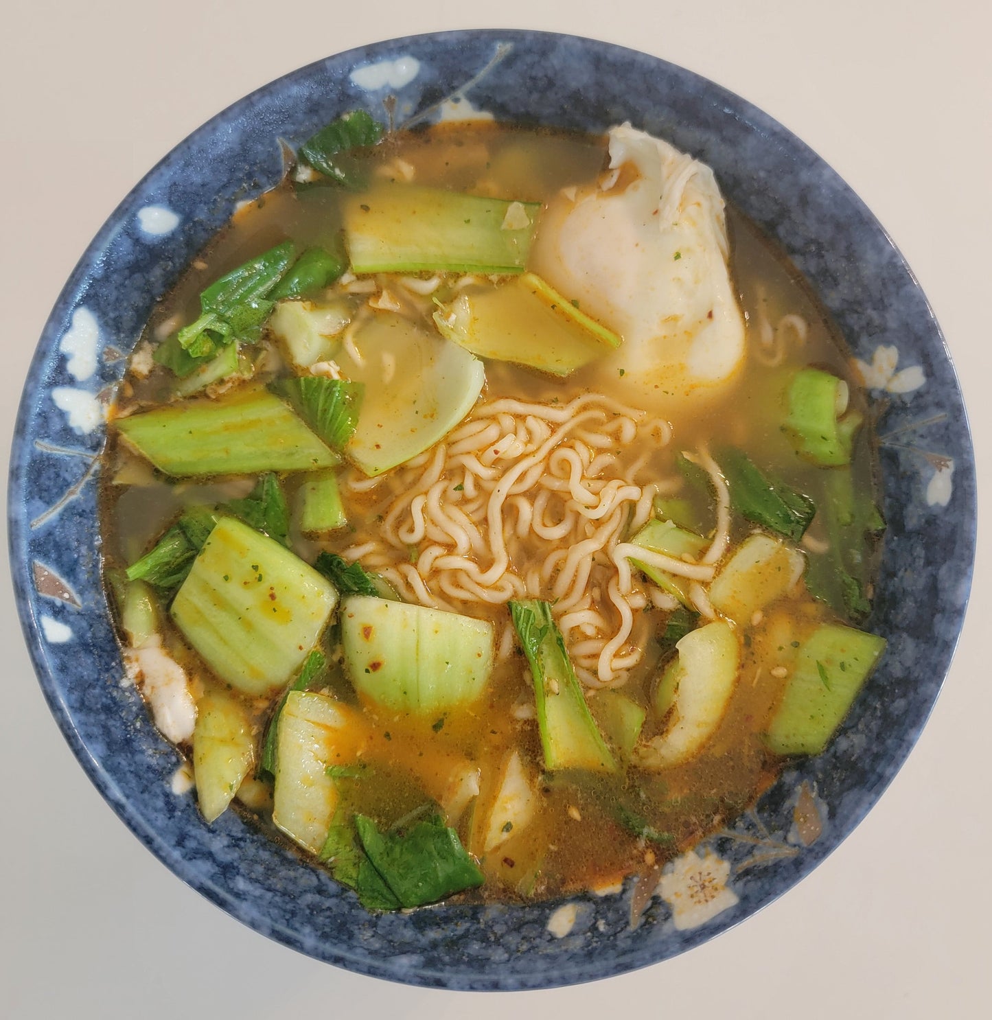 White Elephant Mutton Noodle Soup (Halal) 103g