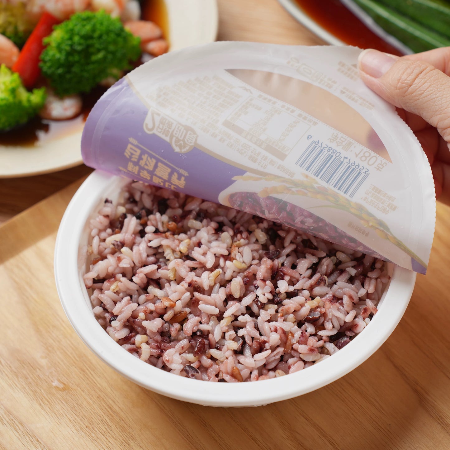 A金龙鱼 丰厨三色糙米饭 180g