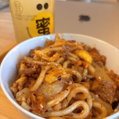 一碗乌冬 爆炒乌冬 红油钵钵 252g 桶装